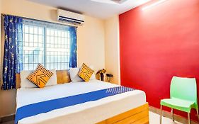 Hotel Rajeswari